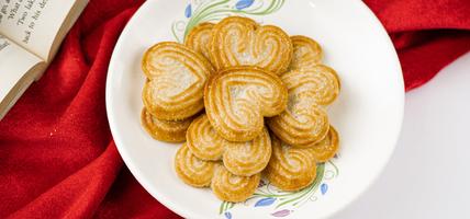 Yummy little heart biscuits 