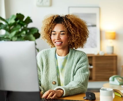 woman working on laptop