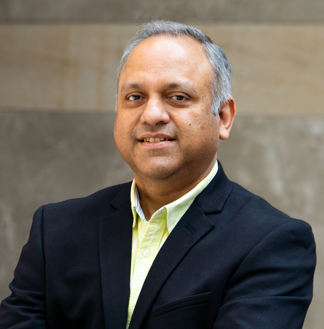 Niraj-Singhal-Headshot.jpg