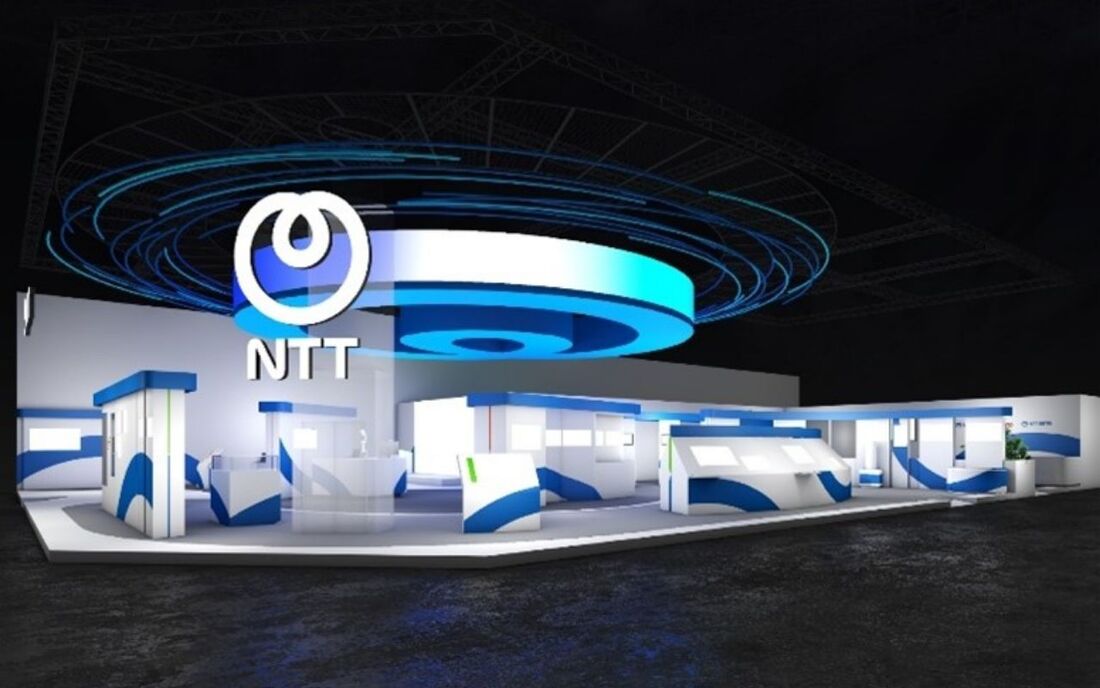 fifty fifty 1280x800_MWC.jpg