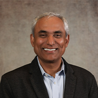 Sundar Srinivasan headshot