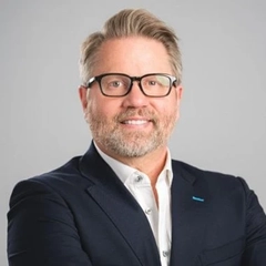 Doug Adams Headshot