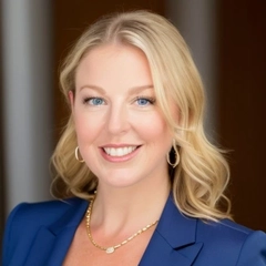 Megan Piccininni Headshot