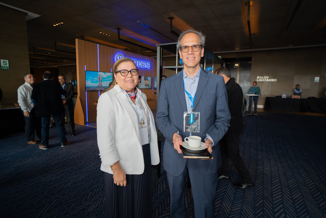 FOTO 8 Digital Summit Interconnected Perú