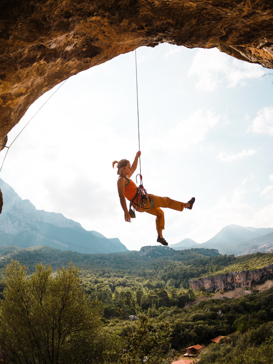 AdobeStock_342038554_Cloaked Case Study.jpeg